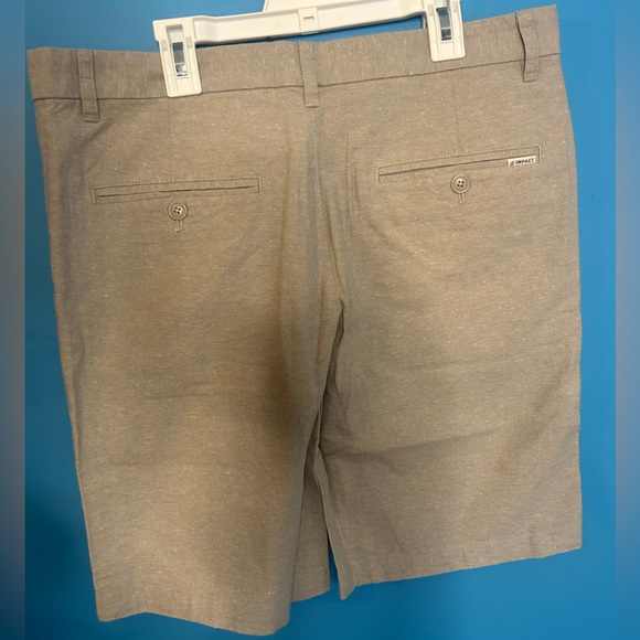 Men’s IMPACT COLLECTION dress shorts NWT - Picture 2 of 2